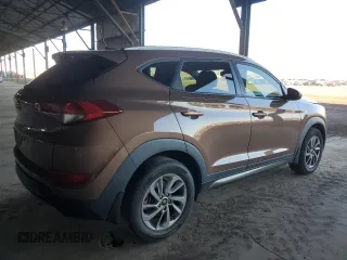 2016 Hyundai Tucson SE z VIN KM8J33A43GU159480, wystawiony jako Copart lot #80559024 z przebiegiem 74 537 mil mil oraz Szkoda całkowita • Salvage title. Historia ofert i sprzedaży dostępna na DreamBid. Obrazek 3.