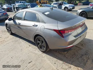 2021 Hyundai Elantra SEL with VIN KMHLS4AG9MU126944, listed as a IAAI auction lot 41976889 with 37,950 mi miles. Bid and sale history available at carsss.com. Image 3.