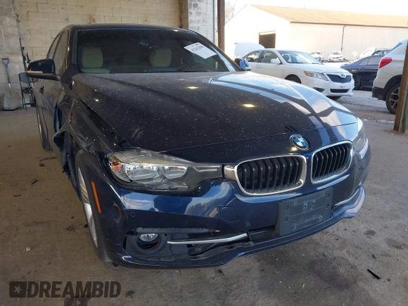 2017 BMW 3 Series 330i xDrive with VIN WBA8D9G51HNU60678, listed as a IAAI auction lot 41262500 with 87,900 mi miles. Bid and sale history available at carsss.com. Image 6.
