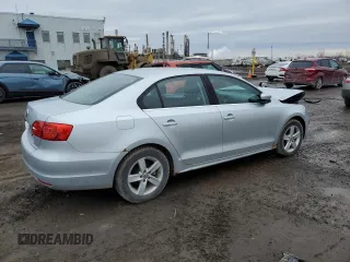 2013 Volkswagen Jetta SE z VIN 3VWBX7AJ5DM381039, wystawiony jako Copart lot #49706665 z przebiegiem 197 370 mil mil oraz Szkoda całkowita • Salvage title. Historia ofert i sprzedaży dostępna na DreamBid. Obrazek 3.