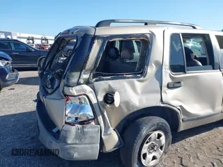 2004 Ford Explorer XLS с VIN 1FMZU62K24ZA72361, выставлен на аукционе IAAI как лот 42768081 с пробегом 202 971 миль миль и . История ставок и продаж доступна на DreamBid. Изображение 6.