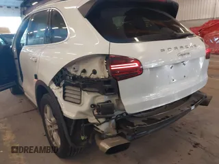 2016 Porsche Cayenne with VIN WP1AA2A26GLA10357, listed as a IAAI auction lot 41370956 with 96,026 mi miles. Bid and sale history available at carsss.com. Image 22.