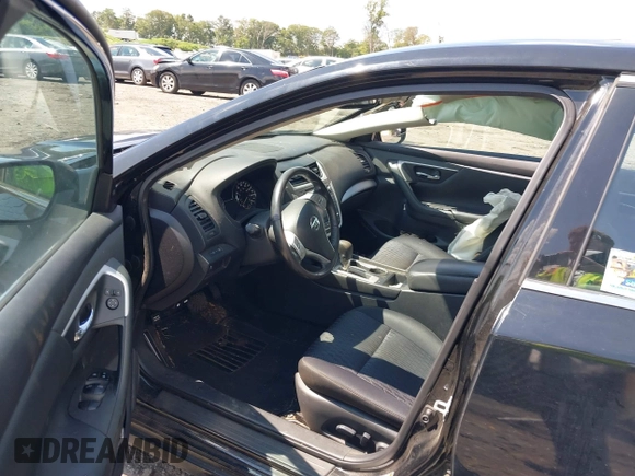 2017 Nissan Altima SV with VIN 1N4AL3AP0HC144575, listed as a IAAI auction lot 40129580 with 184,765 mi miles and . Bid and sale history available at DreamBid. Image 5.