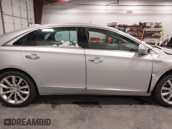 2016 Cadillac XTS Luxury Collection with VIN 2G61N5S38G9153304, listed as a IAAI auction lot 41837581 with 160,884 mi miles. Bid and sale history available at carsss.com. Image 13.