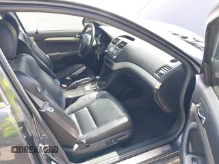 2006 Acura TSX with VIN JH4CL96846C005729, listed as a IAAI auction lot 42108665 with 163,190 mi miles. Bid and sale history available at carsss.com. Image 5.