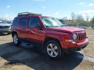 2014 Jeep Patriot Sport z VIN 1C4NJRBB3ED678375, wystawiony jako IAAI lot #42049031 z przebiegiem 135 652 mil mil oraz . Historia ofert i sprzedaży dostępna na DreamBid. Obrazek 1.