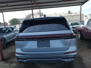 2024 Lincoln Nautilus Reserve with VIN 5LMPJ8K40RJ793813, listed as a IAAI auction lot 41745857 with 8,435 mi miles and . Bid and sale history available at DreamBid. Image 16.