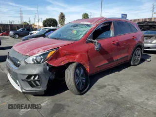 2022 Kia Niro LX with VIN KNDCB3LC8N5501114, listed as a Copart auction lot 84681614 with 0 mi miles and Salvage Title. Bid and sale history available at carsss.com. Image 1.