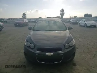 2012 Chevrolet Sonic LT z VIN 1G1JD5SBXC4225133, wystawiony jako Copart lot #68525054 z przebiegiem 93 000 mil mil oraz Szkoda całkowita • Salvage title. Historia ofert i sprzedaży dostępna na DreamBid. Obrazek 11.