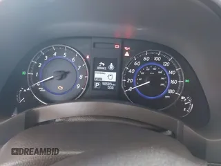 2015 Infiniti QX70 z VIN JN8CS1MU9FM380276, wystawiony jako IAAI lot #42356021 z przebiegiem 98 589 mil mil oraz . Historia ofert i sprzedaży dostępna na DreamBid. Obrazek 7.