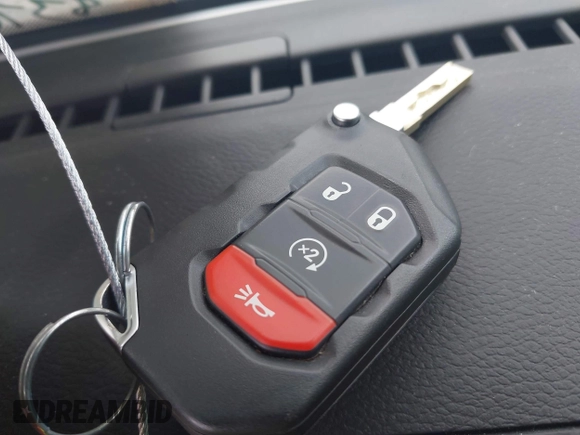 2022 Jeep Wrangler Sport S z VIN 1C4GJXAN9NW124190, wystawiony jako IAAI lot #42027247 z przebiegiem 8 376 mil mil oraz . Historia ofert i sprzedaży dostępna na DreamBid. Obrazek 11.