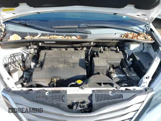 2014 Toyota Sienna Ltd with VIN 5TDDK3DC9ES081022, listed as a IAAI auction lot 41183921 with 1 mi miles. Bid and sale history available at carsss.com. Image 10.
