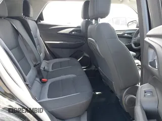 2025 Chevrolet TrailBlazer LS with VIN KL79MMSP8SB065034, listed as a IAAI auction lot 41811431 with Not Provided miles and . Bid and sale history available at DreamBid. Image 8.