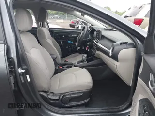 2021 Kia Forte LXS с VIN 3KPF24AD6ME356768, выставлен на аукционе IAAI как лот 42681277 с пробегом 48 360 миль миль и . История ставок и продаж доступна на DreamBid. Изображение 5.