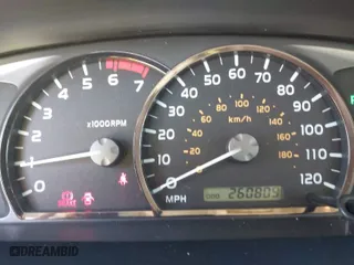 2007 Toyota Sequoia SR5 with VIN 5TDZT34A27S295421, listed as a IAAI auction lot 41570426 with 260,809 mi miles. Bid and sale history available at carsss.com. Image 15.