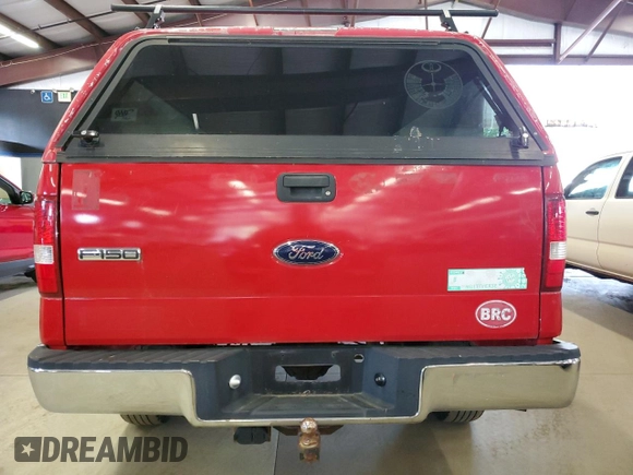 2008 Ford F-150 XL z VIN 1FTRF14W98KB31275, wystawiony jako Copart lot #65030705 z przebiegiem 170 706 mil mil oraz Czysty tytuł • Clean title. Historia ofert i sprzedaży dostępna na DreamBid. Obrazek 6.
