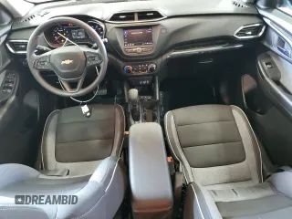 2022 Chevrolet TrailBlazer LT with VIN KL79MRSLXNB057483, listed as a Copart auction lot 49042715 with 39,448 mi miles and Salvage Title. Bid and sale history available at DreamBid. Image 8.