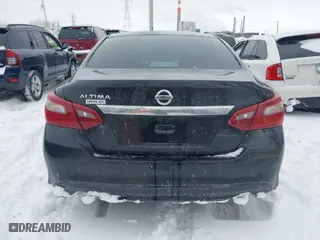 2018 Nissan Altima 2.5 S with VIN 1N4AL3AP0JC186122, listed as a IAAI auction lot 41278767 with 58,000 mi miles. Bid and sale history available at carsss.com. Image 16.