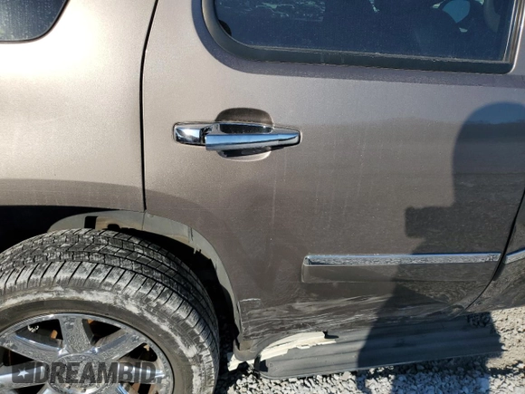 2011 GMC Yukon Denali with VIN 1GKS2EEF8BR397389, listed as a Copart auction lot 46477735 with 159,236 mi miles and Salvage Title. Bid and sale history available at carsss.com. Image 12.