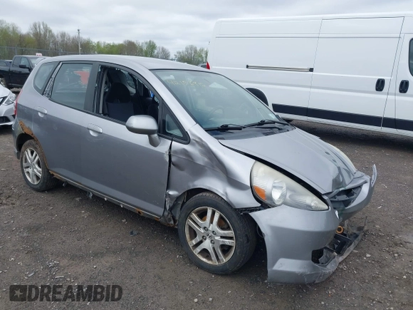 2007 Honda Fit Sport z VIN JHMGD38687S017199, wystawiony jako IAAI lot #42156912 z przebiegiem 194 685 mil mil oraz . Historia ofert i sprzedaży dostępna na DreamBid. Obrazek 1.