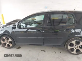 2009 Volkswagen Rabbit S z VIN WVWDB71K59W138874, wystawiony jako IAAI lot #42421953 z przebiegiem 134 616 mil mil oraz . Historia ofert i sprzedaży dostępna na DreamBid. Obrazek 15.