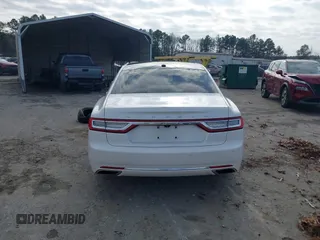 2017 Lincoln Continental Select with VIN 1LN6L9TK3H5605885, listed as a IAAI auction lot 41123925 with 142,077 mi miles. Bid and sale history available at carsss.com. Image 16.