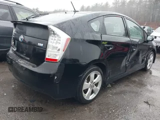 2010 Toyota Prius II with VIN JTDKN3DU0A0040203, listed as a IAAI auction lot 41782624 with 323,127 mi miles. Bid and sale history available at carsss.com. Image 4.