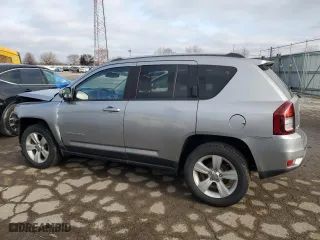 2016 Jeep Compass Latitude with VIN 1C4NJDEB8GD757624, listed as a Copart auction lot 84997714 with 140,906 mi miles and Salvage Title. Bid and sale history available at carsss.com. Image 2.