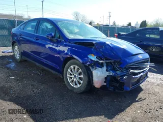 2016 Ford Fusion S z VIN 1FA6P0G73G5125666, wystawiony jako IAAI lot #41973151 z przebiegiem 100 851 mil mil oraz . Historia ofert i sprzedaży dostępna na DreamBid. Obrazek 1.