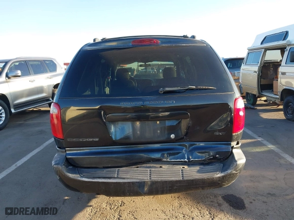 2006 Dodge Grand Caravan SXT with VIN 2D4GP44L36R630845, listed as a IAAI auction lot 42042341 with 203,675 mi miles. Bid and sale history available at carsss.com. Image 17.
