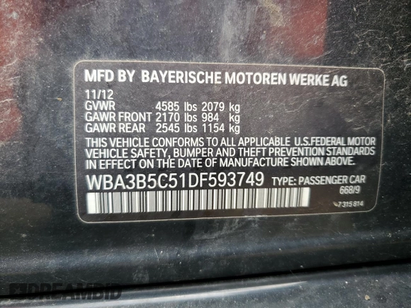 2013 BMW 3 Series 328i xDrive with VIN WBA3B5C51DF593749, listed as a Copart auction lot 60073825 with 96,017 mi miles and Salvage title. Bid and sale history available at DreamBid. Image 12.