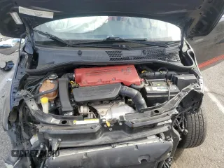 2012 FIAT 500 Abarth z VIN 3C3CFFFH2CT299224, wystawiony jako Copart lot #87739145 z przebiegiem Nie podano mil oraz Szkoda całkowita • Salvage title. Historia ofert i sprzedaży dostępna na DreamBid. Obrazek 13.