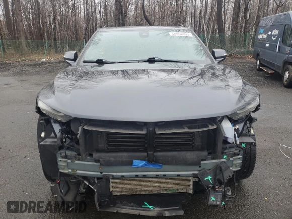 2021 Chevrolet Blazer RS z VIN 3GNKBKRS2MS585009, wystawiony jako Copart lot #48954695 z przebiegiem 90 228 mil mil oraz Szkoda całkowita • Salvage title. Historia ofert i sprzedaży dostępna na DreamBid. Obrazek 5.