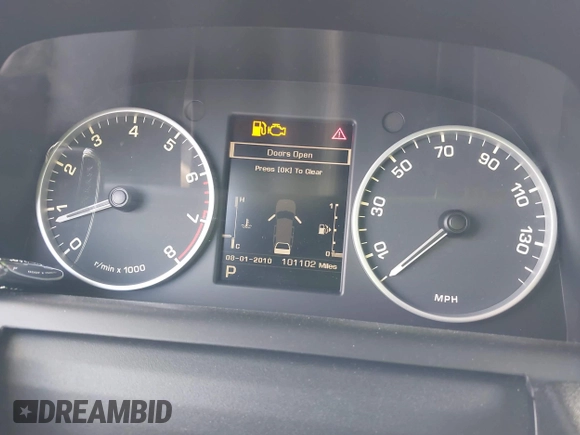 2012 Land Rover Range Rover Sport HSE Lux with VIN SALSK2D4XCA738195, listed as a IAAI auction lot 42134739 with 101,102 mi miles and . Bid and sale history available at DreamBid. Image 7.