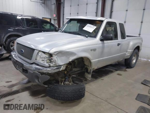 2001 Ford Ranger XL Fleet with VIN 1FTZR15E81TA57053, listed as a IAAI auction lot 41535115 with 146,784 mi miles. Bid and sale history available at carsss.com. Image 17.