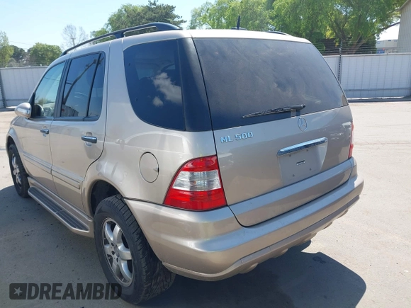 2002 Mercedes-Benz M 320/430/500 with VIN 4JGAB75E52A302663, listed as a IAAI auction lot 41865160 with 231,223 mi miles and . Bid and sale history available at DreamBid. Image 3.