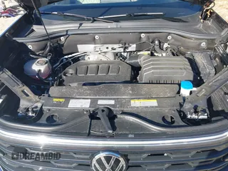 2024 Volkswagen Atlas SEL Premium R-Line z VIN 1V2FR2CAXRC571571, wystawiony jako IAAI lot #41876241 z przebiegiem 14 652 mil mil oraz . Historia ofert i sprzedaży dostępna na DreamBid. Obrazek 10.