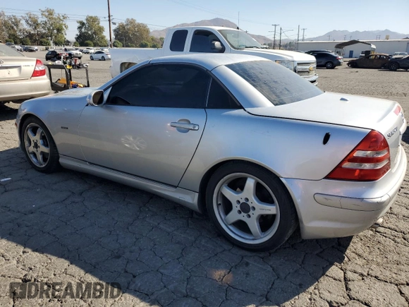 2004 Mercedes-Benz SLK-Class with VIN WDBKK65FX4F300567, listed as a Copart auction lot 78732534 with 168,685 mi miles and Clean Title. Bid and sale history available at carsss.com. Image 2.