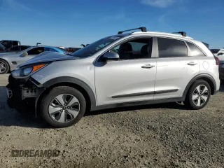 2019 Kia Niro EX with VIN KNDCC3LC2K5297922, listed as a Copart auction lot 87704305 with 103,435 mi miles and Salvage Title. Bid and sale history available at carsss.com. Image 1.