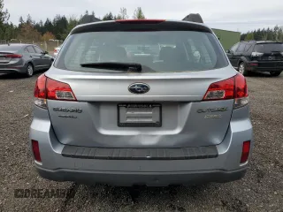 2014 Subaru Outback 2.5i with VIN 4S4BRBAC2E3232233, listed as a Copart auction lot 52830545 with 203,359 mi miles and Clean Title. Bid and sale history available at carsss.com. Image 6.