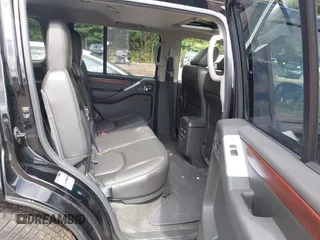 2012 Nissan Pathfinder S z VIN 5N1AR1NN6CC633279, wystawiony jako IAAI lot #42523354 z przebiegiem 141 256 mil mil oraz . Historia ofert i sprzedaży dostępna na DreamBid. Obrazek 8.
