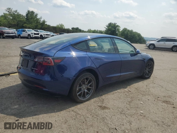 2021 Tesla Model 3 Long Range z VIN 5YJ3E1EB5MF853256, wystawiony jako Copart lot #60751685 z przebiegiem 58 959 mil mil oraz Szkoda całkowita • Salvage title. Historia ofert i sprzedaży dostępna na DreamBid. Obrazek 3.