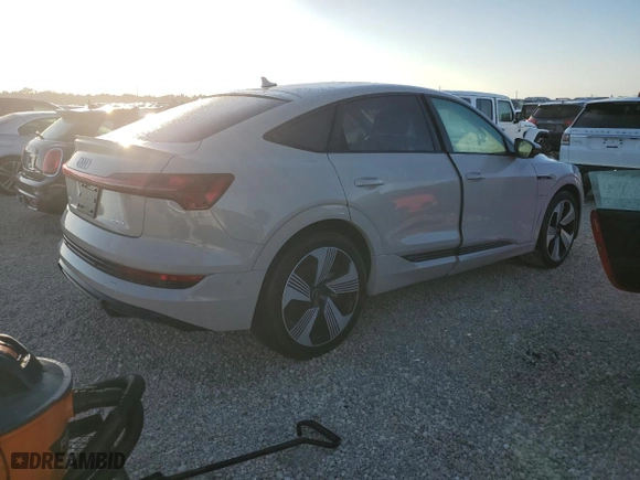 2021 Audi e-tron Sportback Prestige with VIN WA13AAGE4MB018961, listed as a Copart auction lot 74674294 with 0 mi miles and Non Repairable. Bid and sale history available at carsss.com. Image 3.