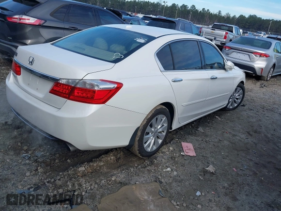 2013 Honda Accord Touring with VIN 1HGCR3F97DA040801, listed as a IAAI auction lot 41662028 with 177,589 mi miles and . Bid and sale history available at DreamBid. Image 4.