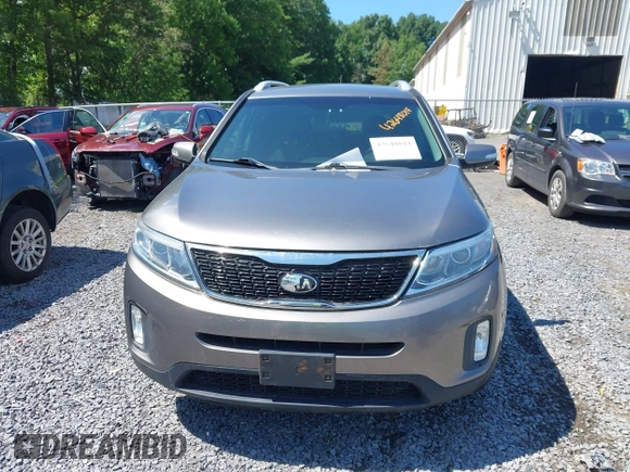 2015 Kia Sorento LX with VIN 5XYKTCA67FG585974, listed as a IAAI auction lot 42648014 with 106,193 mi miles and . Bid and sale history available at DreamBid. Image 12.