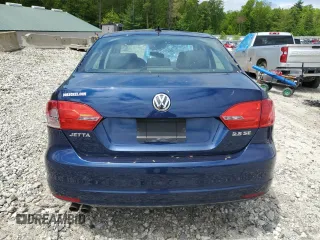 2013 Volkswagen Jetta SE with VIN 3VWDP7AJ9DM298819, listed as a Copart auction lot 57444315 with 69,780 mi miles and Clean title. Bid and sale history available at DreamBid. Image 6.