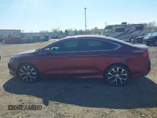 2015 Chrysler 200 C z VIN 1C3CCCEG8FN598172, wystawiony jako IAAI lot #42077144 z przebiegiem 130 717 mil mil oraz . Historia ofert i sprzedaży dostępna na DreamBid. Obrazek 14.