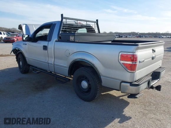 2012 Ford F-150 XL with VIN 1FTMF1CM5CFC93965, listed as a IAAI auction lot 41811871 with 1 mi miles. Bid and sale history available at carsss.com. Image 3.