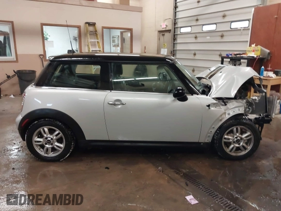 2012 MINI Hardtop with VIN WMWSU3C56CT259100, listed as a IAAI auction lot 41483347 with 83,068 mi miles and . Bid and sale history available at DreamBid. Image 13.