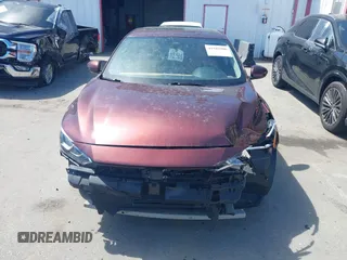 2022 Nissan Sentra SV z VIN 3N1AB8CV1NY253882, wystawiony jako IAAI lot #41942906 z przebiegiem 97 042 mil mil oraz . Historia ofert i sprzedaży dostępna na DreamBid. Obrazek 13.